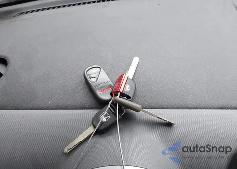 2004 Honda Element Ex z USA, uszkodzony, nr VIN 5J6YH28594L028627